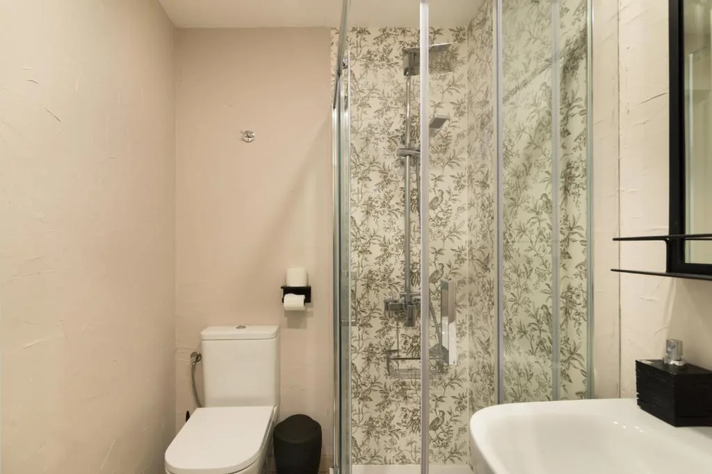Superior-Doppelzimmer mit Zustellbett — Hostal Art Madrid