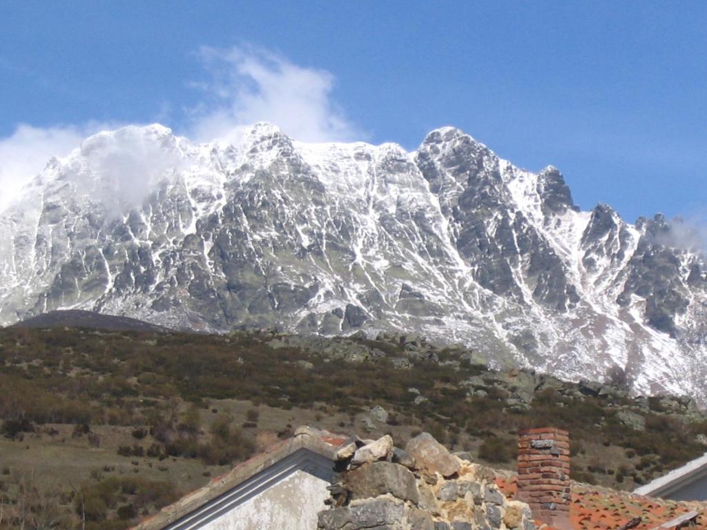 Hostal Asador La Montaña