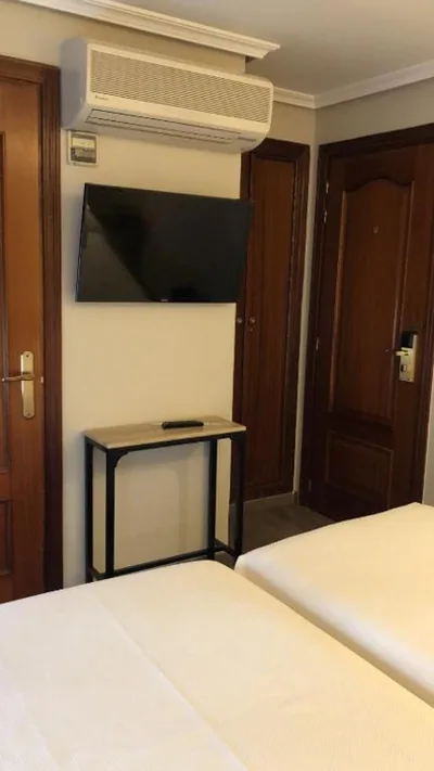 Hostal Astoria — foto 12