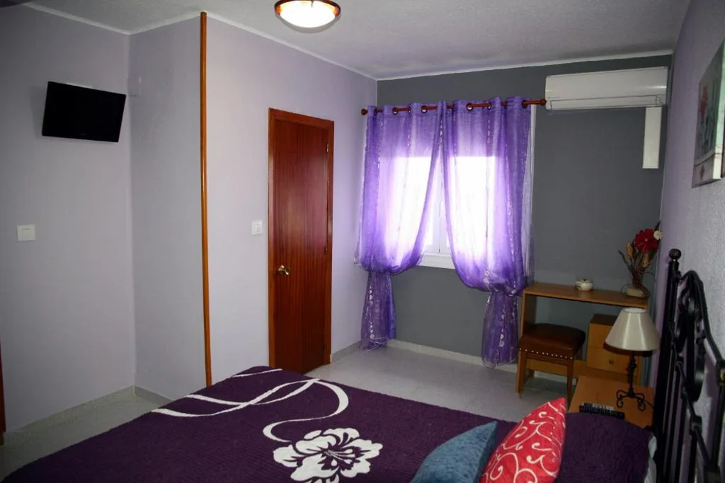 Doppelzimmer — Hostal Asturias