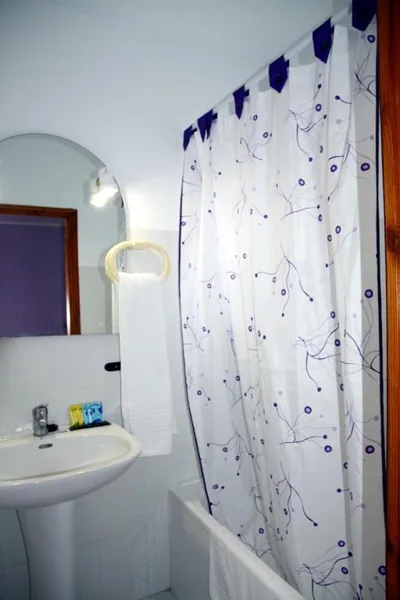 Hostal Asturias — Foto 8