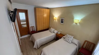 Hostal Atienzar — photo 9