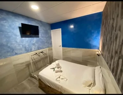 Hostal Avenida Andalucia - Solo Adultos — Foto 8