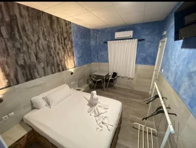 Hostal Avenida Andalucia - Solo Adultos — Foto 11