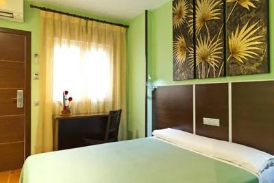 Hostal Avenida Barajas — foto 12
