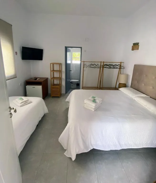 トリプルルーム — Hostal Avenida by Bossh! Hotels