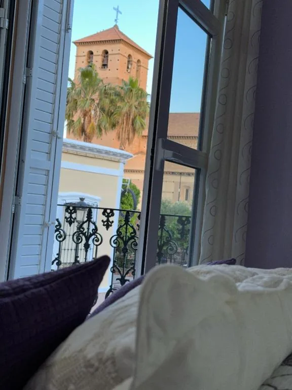 ダブルルーム — Hostal Avenida
