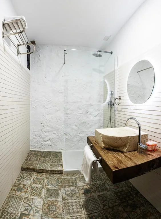 湖景家庭间 — Hostal Avenjúcar
