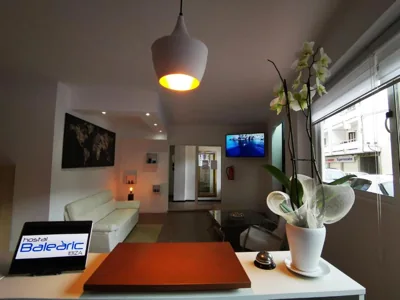 Hostal Baleàric — Foto 6