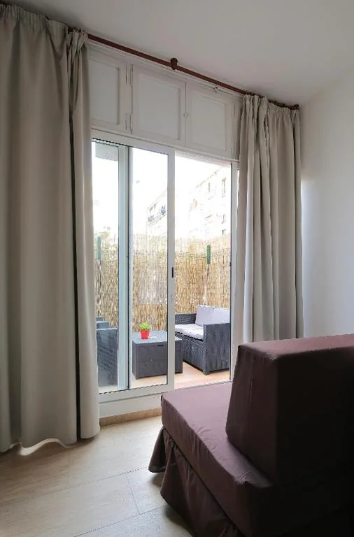 Standard-Vierbettzimmer — Hostal Balkonis