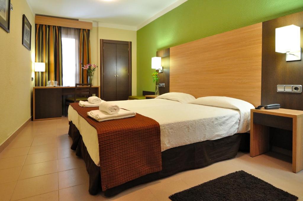 Hostal Ballesta