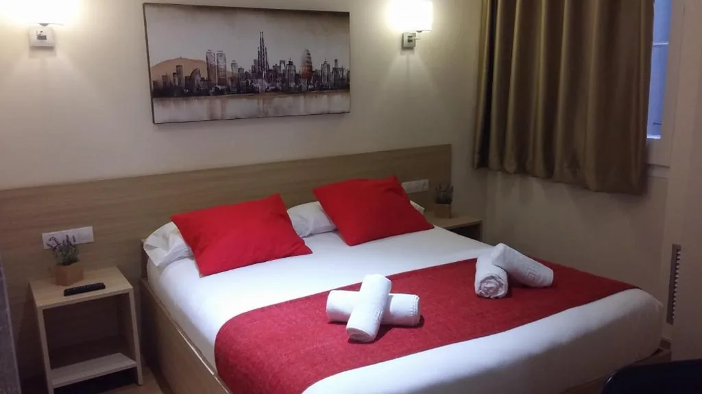 Habitación Doble — Hostal Barcelona Travel
