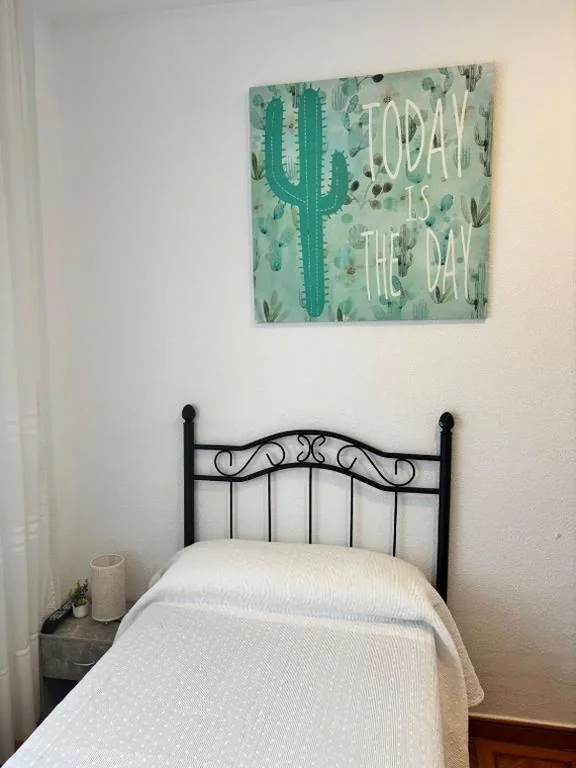Chambre individuelle — Hostal Baviera
