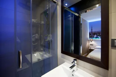 Hostal BCN Ramblas — Foto 6
