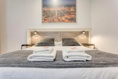 HOSTAL BEDMATES — photo 3