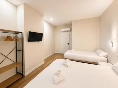 Hostal Bernabeu II — foto 9