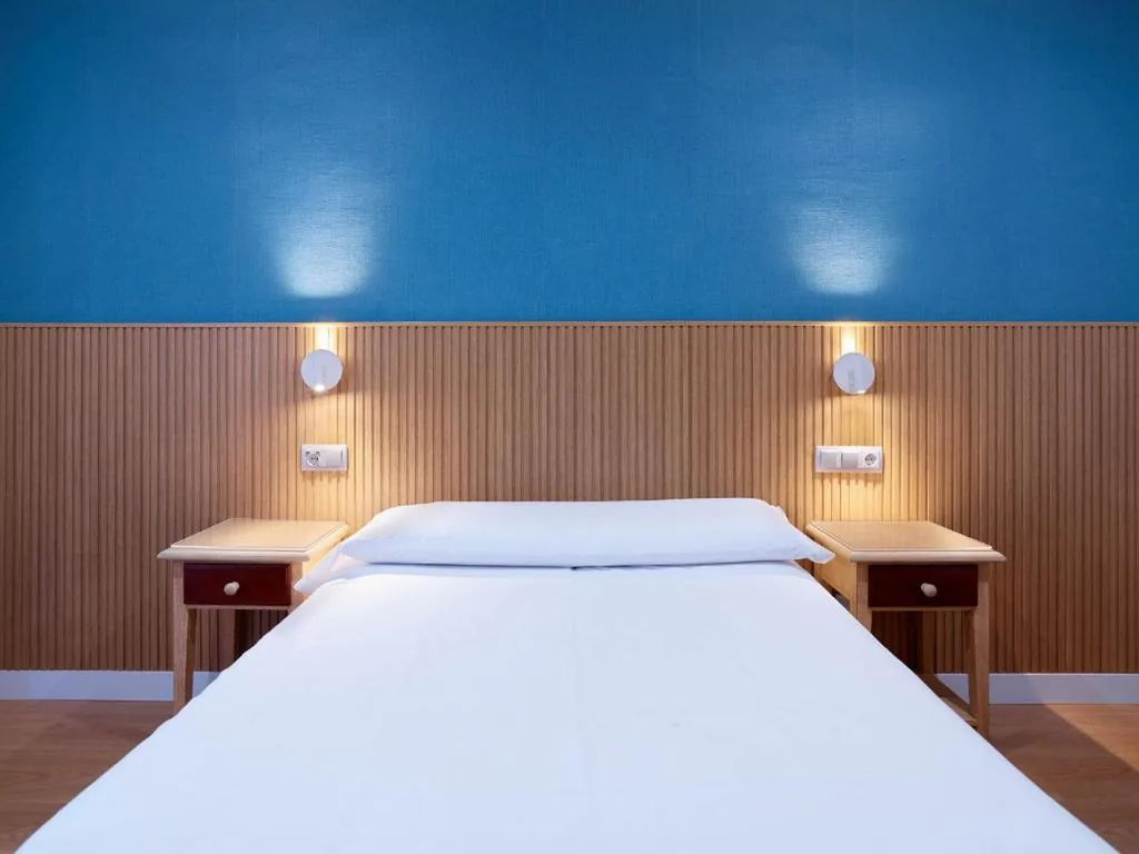 Chambre individuelle — Hostal Bianco