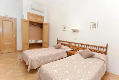 Hostal Biarritz — Foto 2