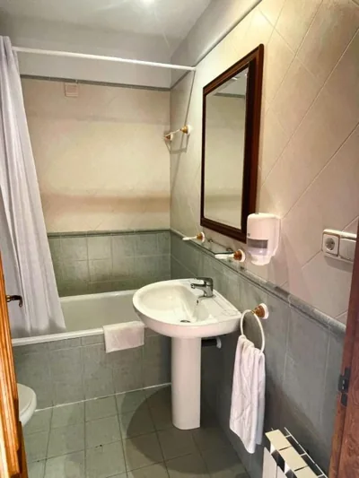 Hostal Bil — Foto 3