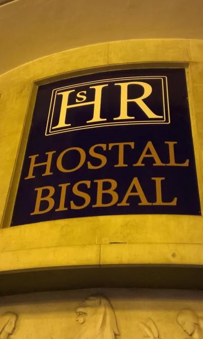 Hostal Bisbal ONLY ADULTS NO AC — photo 12
