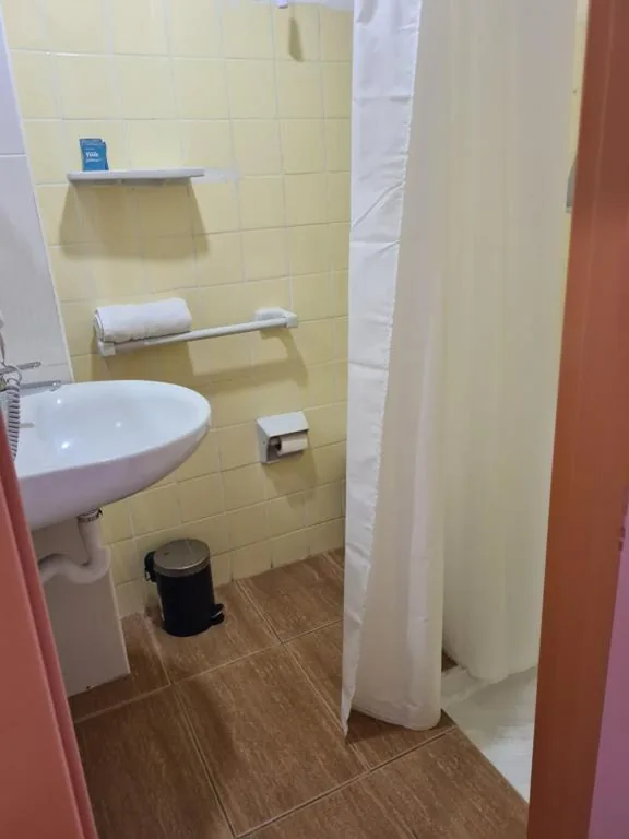 Standard tweepersoonskamer — Hostal Blanc Lloret