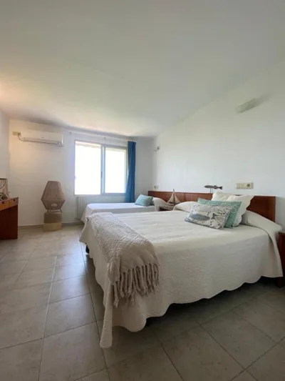 Hostal Blayet - Hostal Automatizado — foto 3
