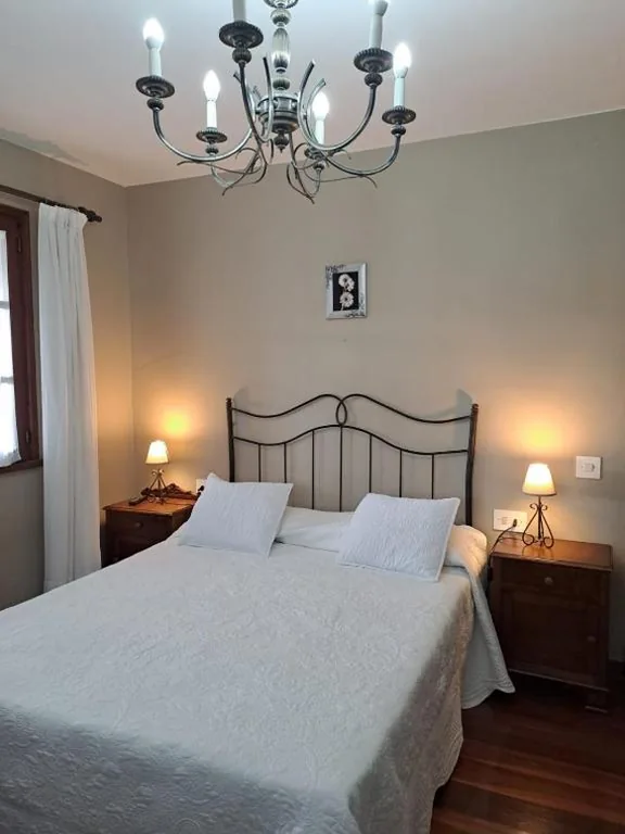 Tweepersoonskamer met eigen badkamer — Hostal Boavista