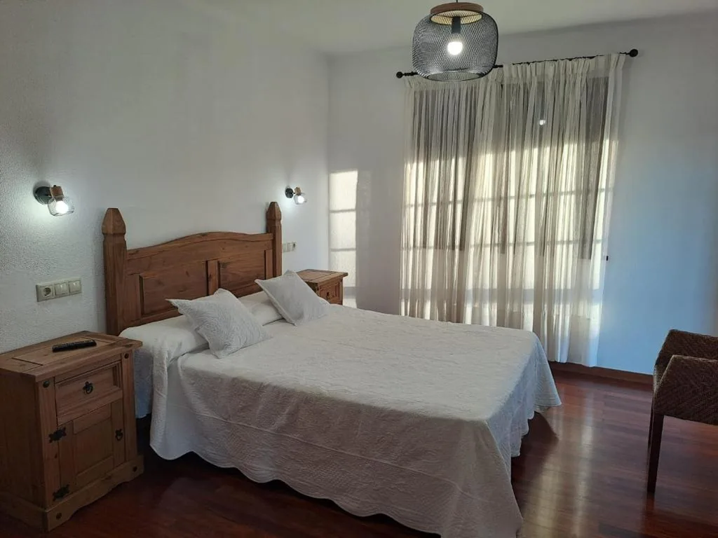 Grote tweepersoonskamer — Hostal Boavista