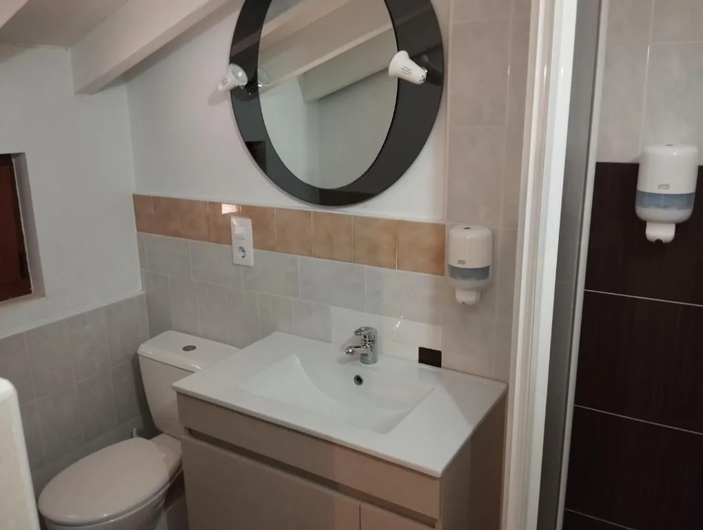 Camera doppia con 2 letti — Hostal Bordillas