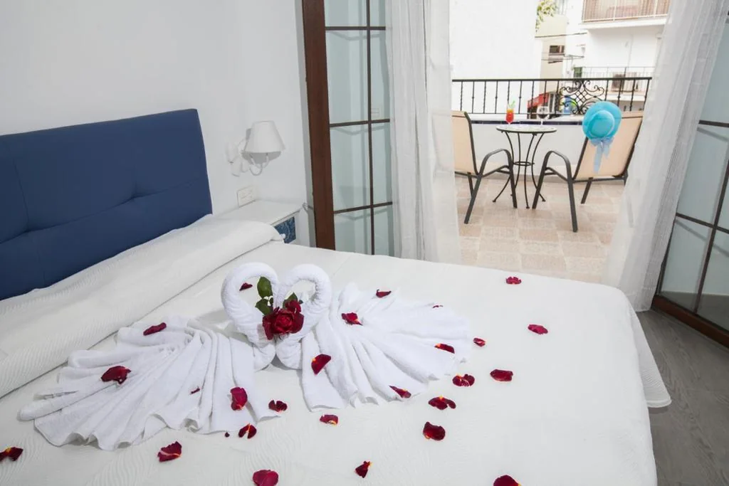 Chambre triple — Hostal Boutique Bajamar