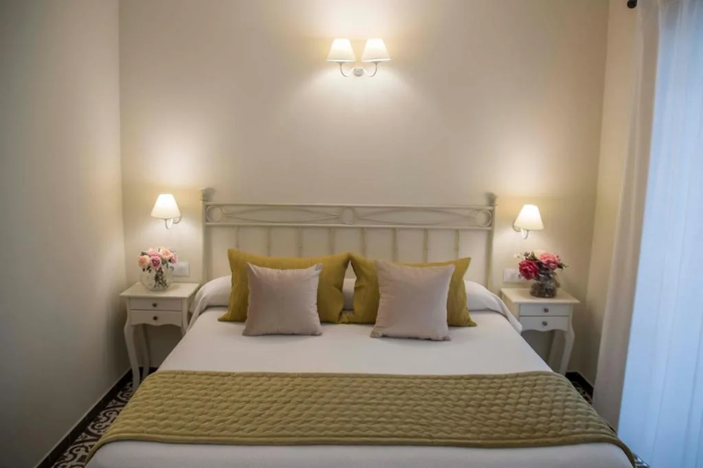 Habitación Doble Deluxe — Hostal Boutique Casa La Laja