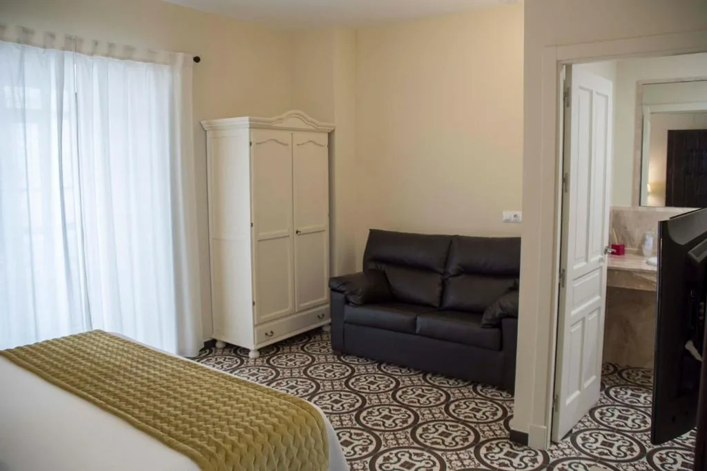 Habitación Superior - 1 cama grande — Hostal Boutique Casa La Laja