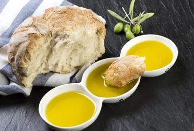 Hostal Boutique Luna de Nerja OLIVE OIL FREE DEGUSTATION & SALE — foto 12