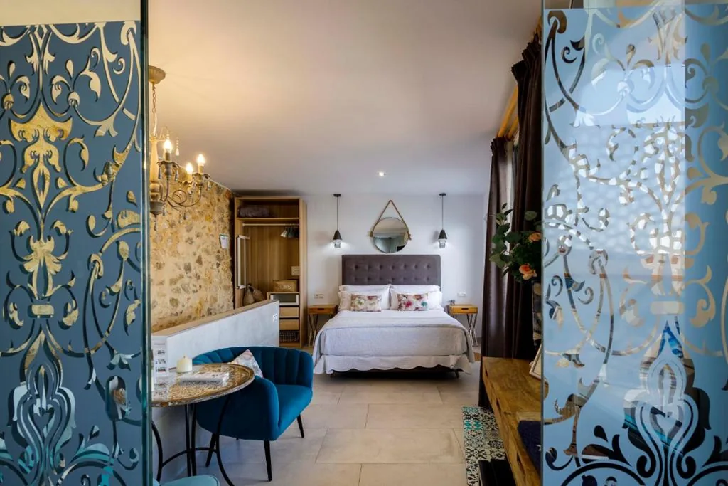 Suite avec terrasse — Hostal Boutique Olvido 22 Adults Only