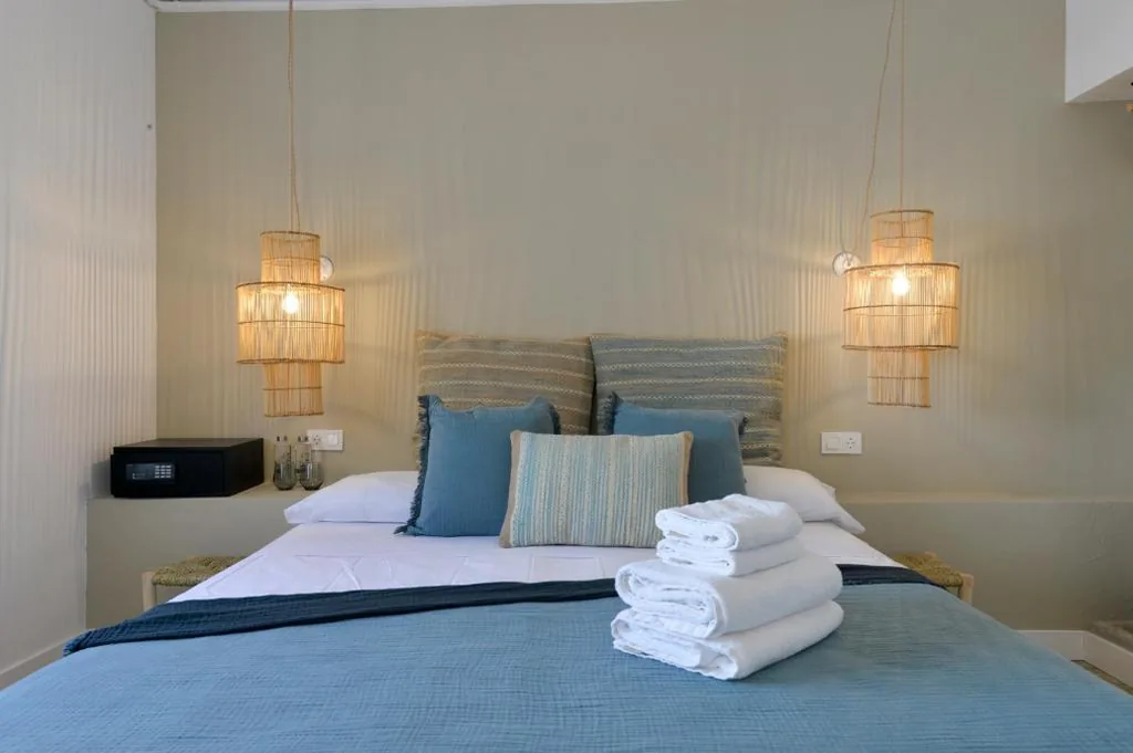 Chambre supérieure avec balcon — Hostal Boutique Sa Nansa