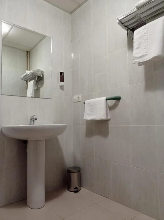ツインルーム — Hostal Brin