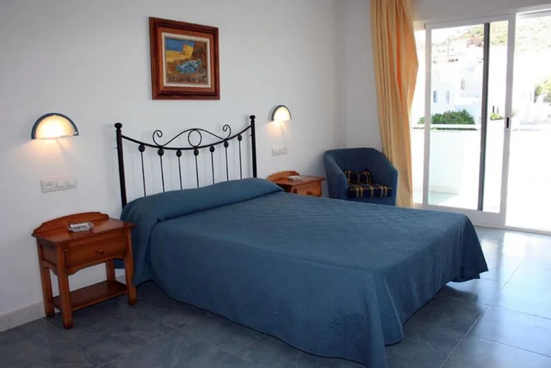 Habitación Doble - 1 o 2 camas — Hostal Brisamar