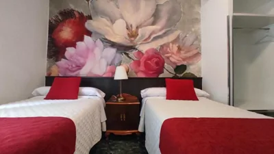 Hostal Bruña Paseo del Prado — foto 11