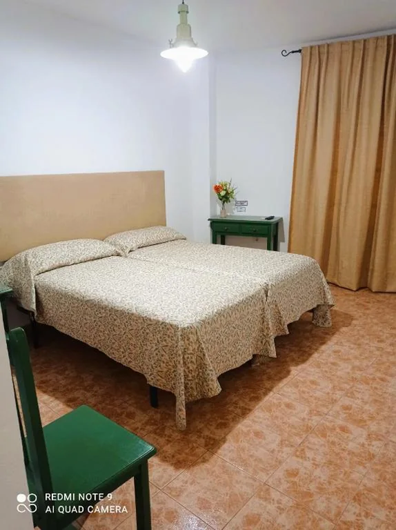 Habitación Triple — Hostal Buena Vista