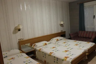 Hostal Burbia — foto 12
