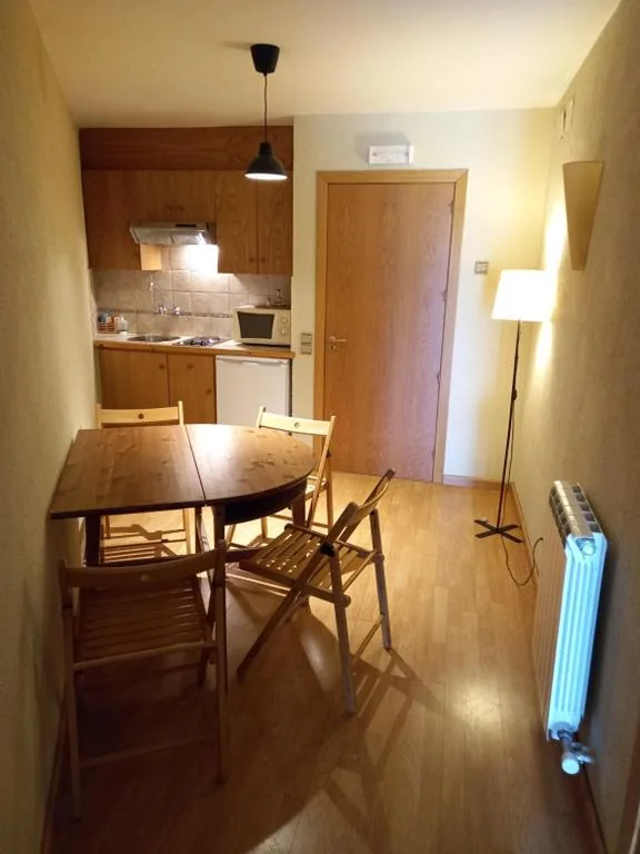Dreibettzimmer Komfort — Hostal Cabrerès