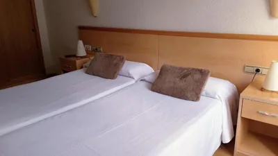 Hostal Cabrerès — Foto 5