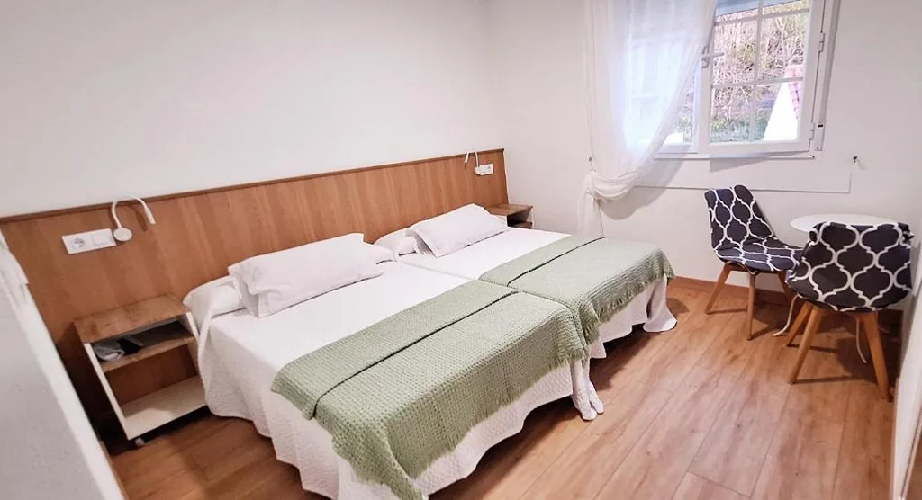 Camera Doppia - 1 o 2 letti — Hostal Cachiño