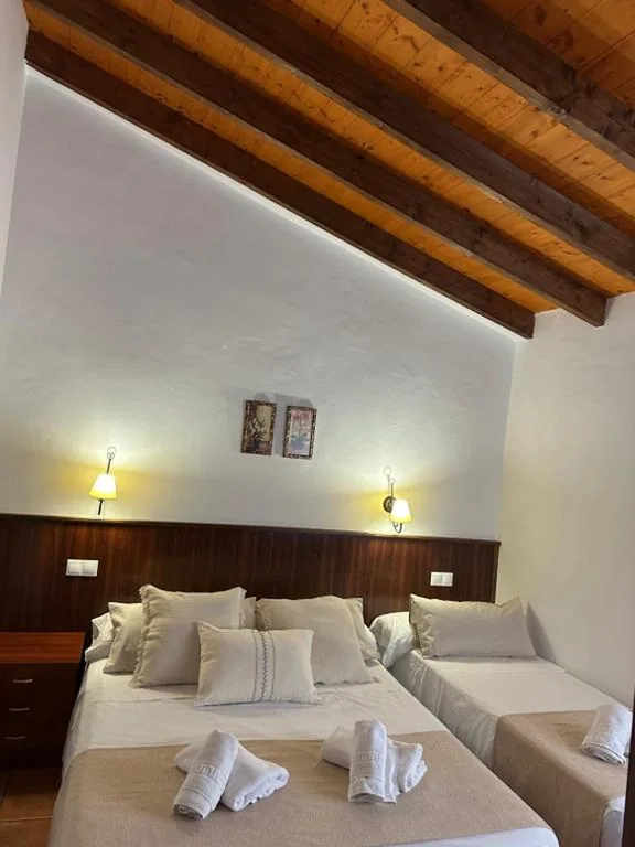 Family Room — Hostal Camarina