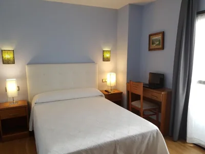 HOSTAL CAMELOT — foto 2