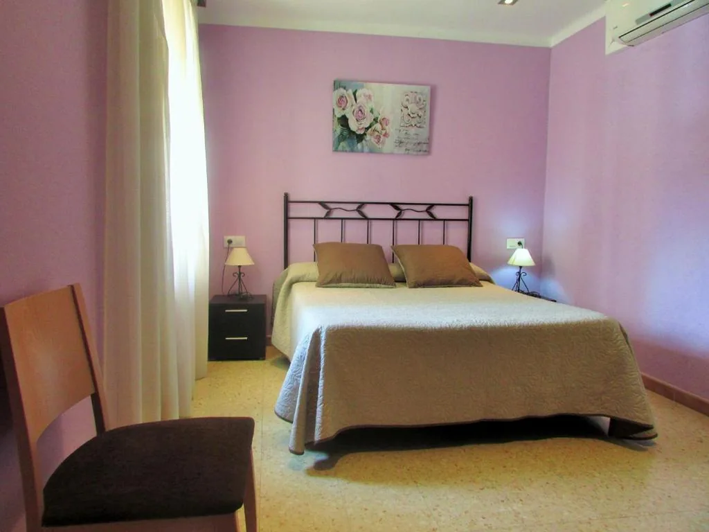 Habitación Doble - 1 o 2 camas — Hostal Can Bassalis