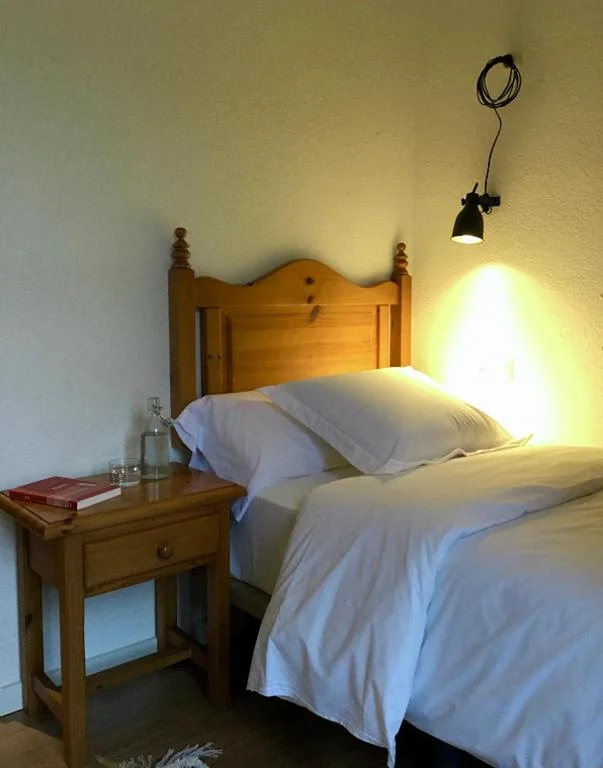 Habitación Individual con baño — Hostal Can Maret