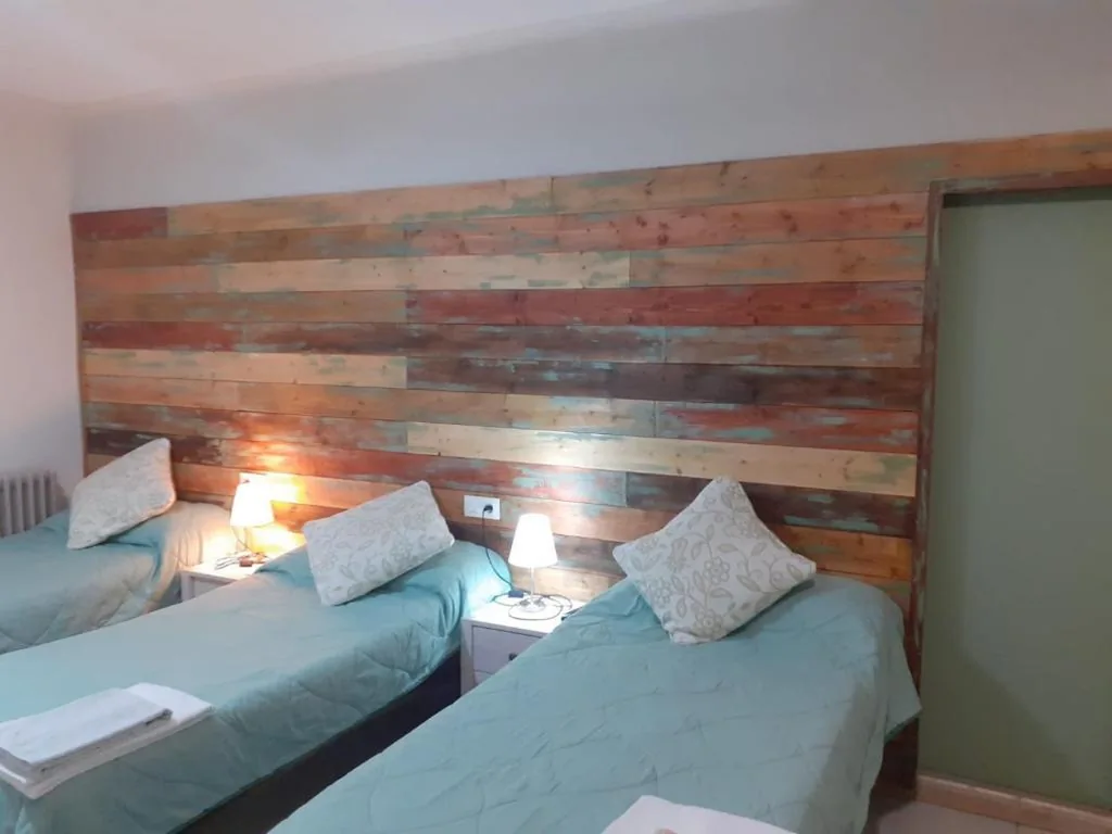 Chambre Triple — Hostal Can Massot