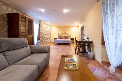 Hostal Can Xicu — photo 7