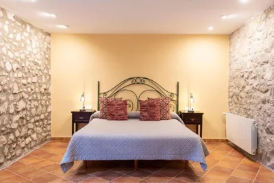 Hostal Can Xicu — photo 11